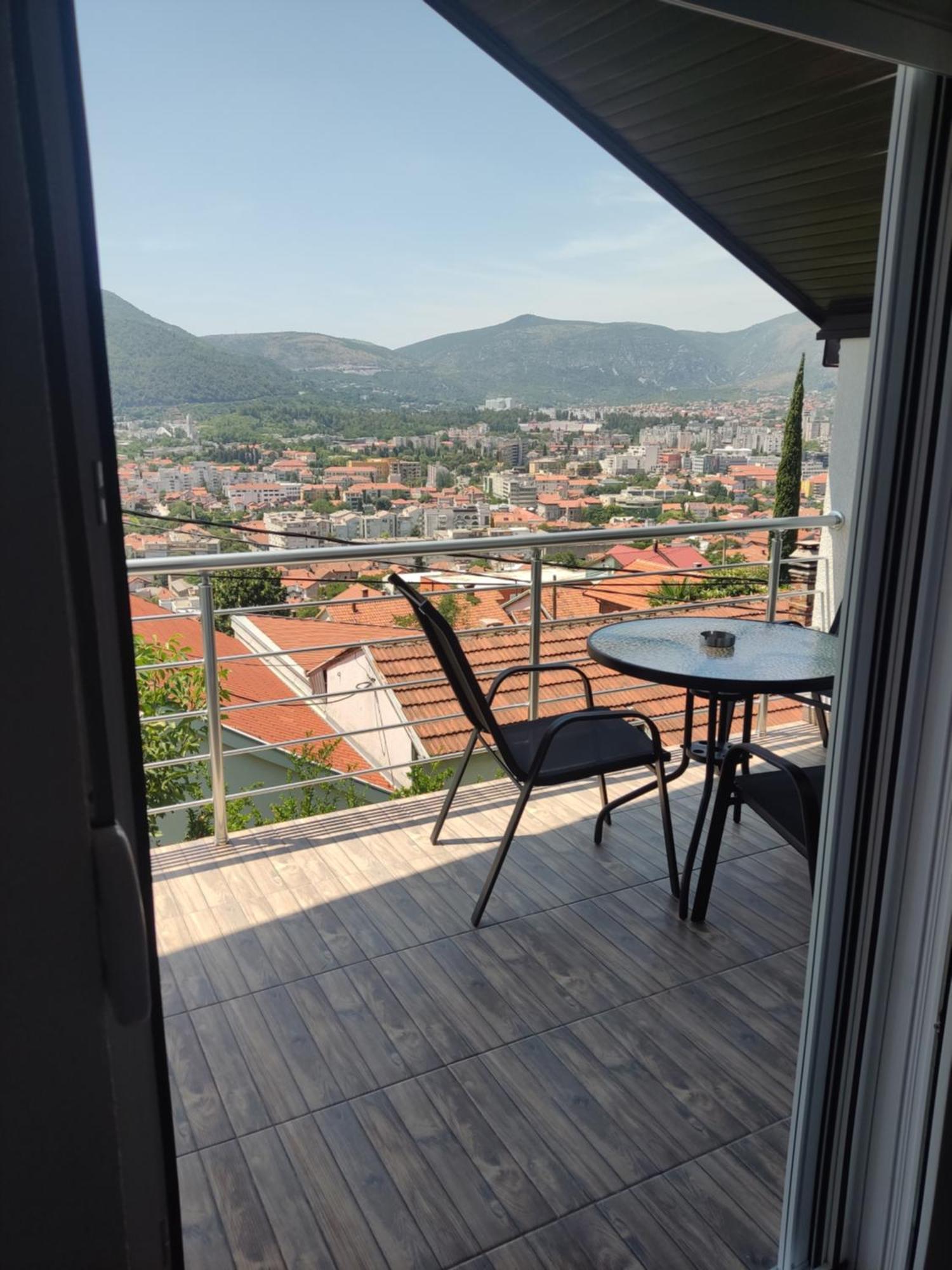 View Of The City - Studio Apartment 2 Mostar Bagian luar foto