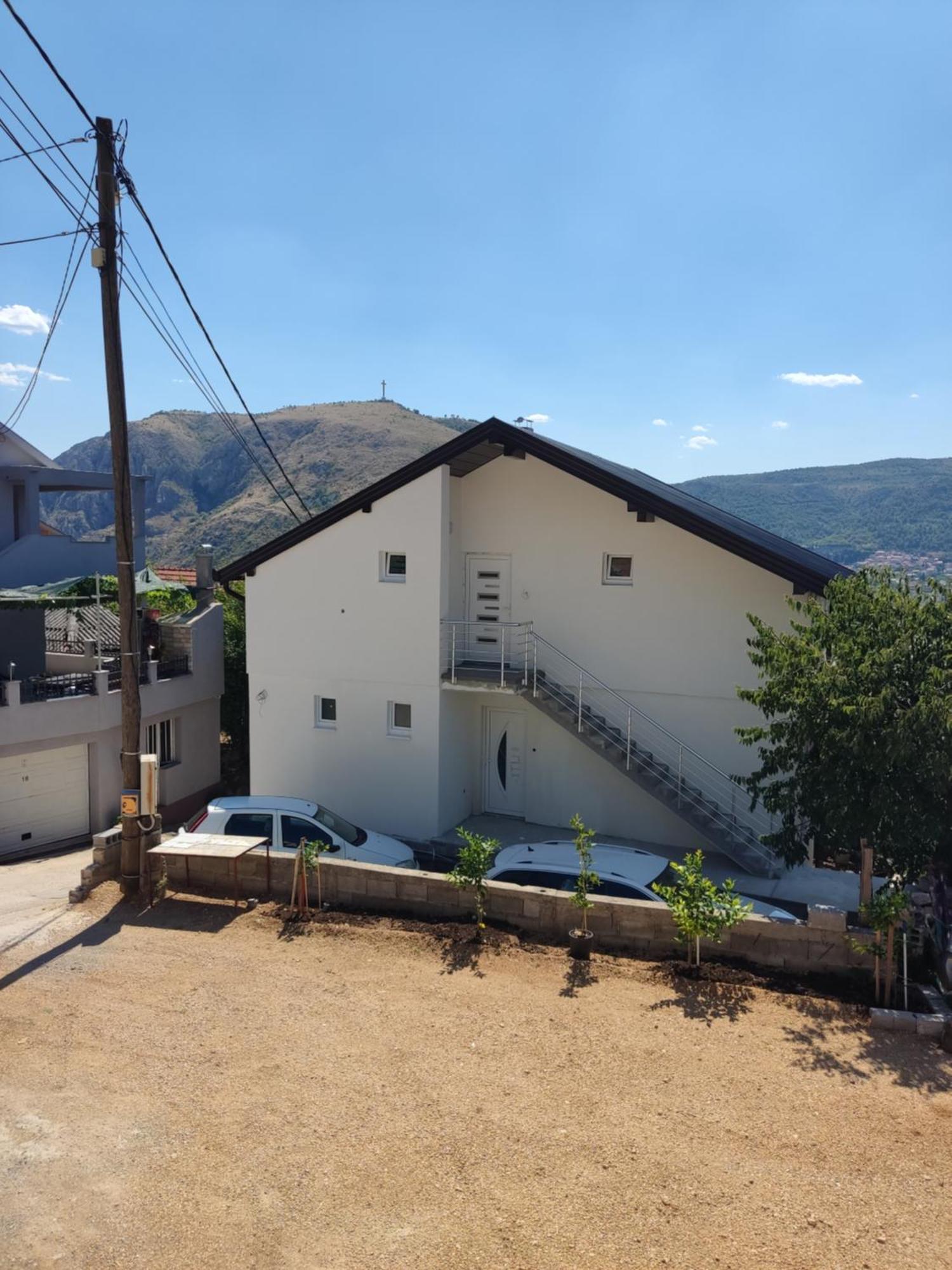View Of The City - Studio Apartment 2 Mostar Bagian luar foto